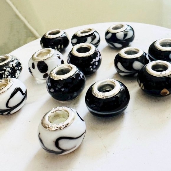 Black White Glass Bead Charms Sterling Silver Set of 13 - Picture 1 of 6